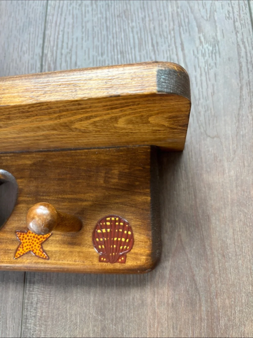 Vintage 70s Heart Wooden Wall Shelf with Starfish Hooks Cottage Grannycore EUC